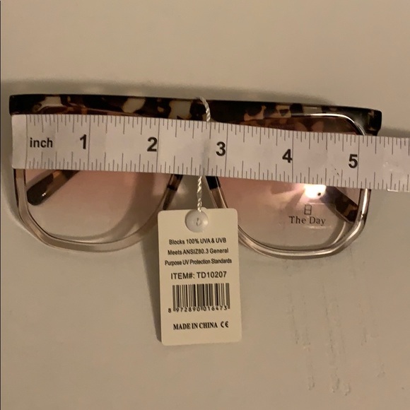 🆕 🆑 SUNGLASSES - Picture 6 of 8